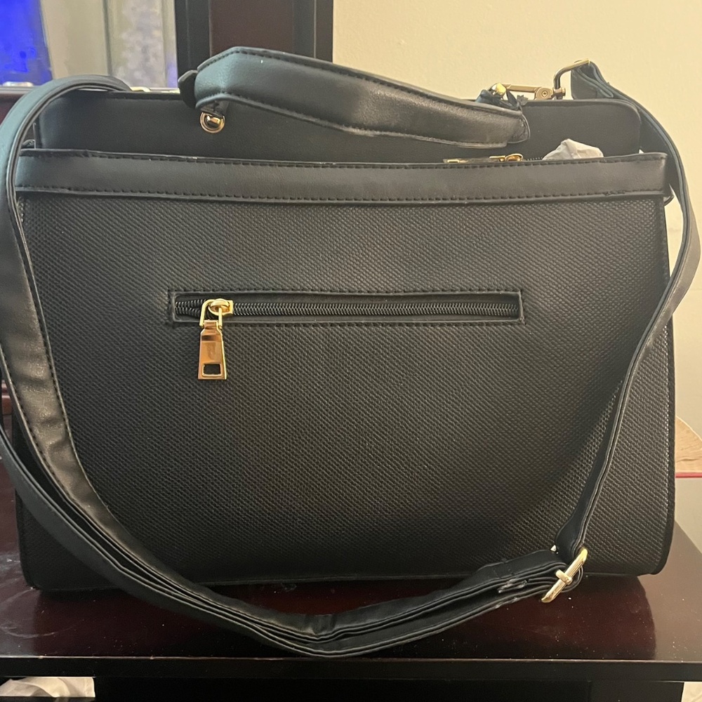 Purse - Picture 2 of 2